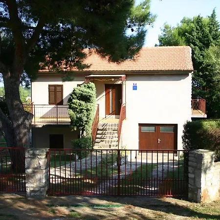 Emilia * Premantura