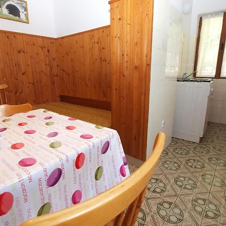 Apartment Emilia